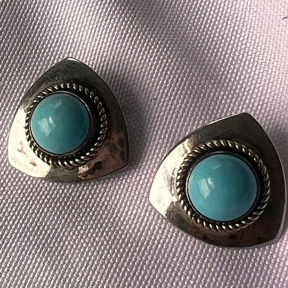 Artie Yellowhorse Sterling Silver Turquoise Native American Oval Earrings - Picture 1 of 10
